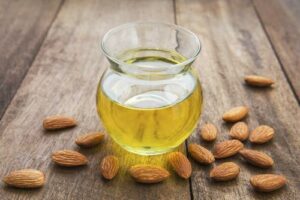 تفاوت روغن بادام تلخ با شیرین