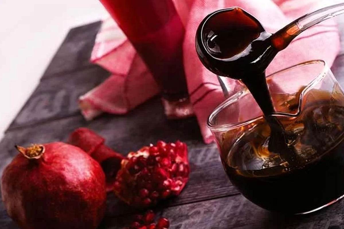 خواص رب انار برای کبد چرب