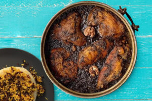 طرز تهیه مرغ ترش گیلانی- عکس سبزی مرغ ترش